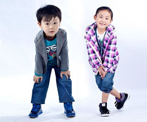 ż�w��ͯ�����ʾ�����������׃�����(y��ng)ע��һ���c(di��n)