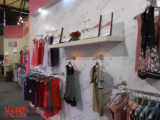 ���շ��ЋD�b�Ϻ�չ�٬F�����L��