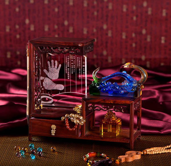 日暉書香世家手腳印