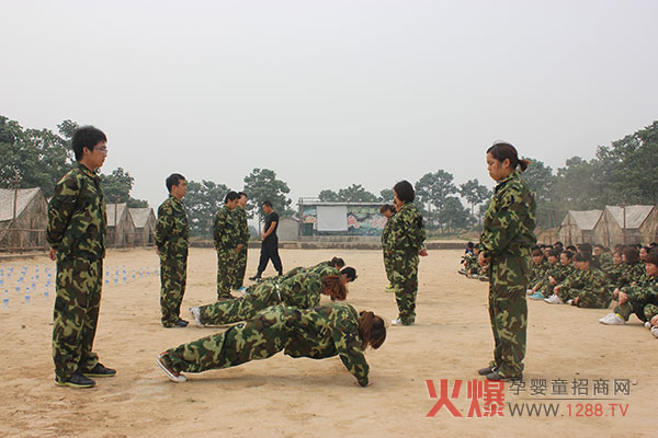 �𱬾W(w��ng)�j������չӖ��