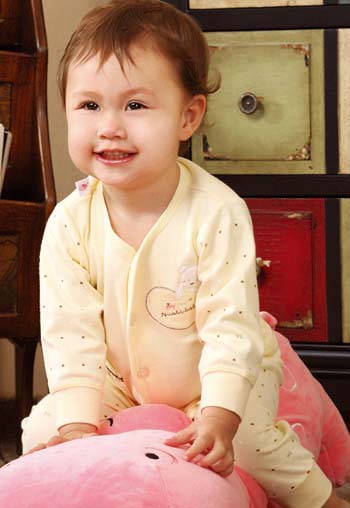 諾比帶扣爬爬衣黃色