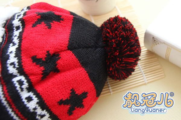 靚冠兒嬰幼兒加絨保暖護耳帽子細節(jié)展示