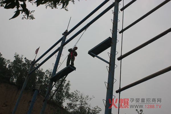 �ж��F(tu��n)�(du��)���ի@���L