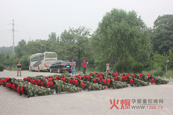 拓展訓(xùn)練是一次歷練和成長(zhǎng)