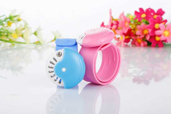 風(fēng)語卡通兩色防蚊圈