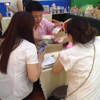 火爆網(wǎng)大講堂29屆訂貨會現(xiàn)場