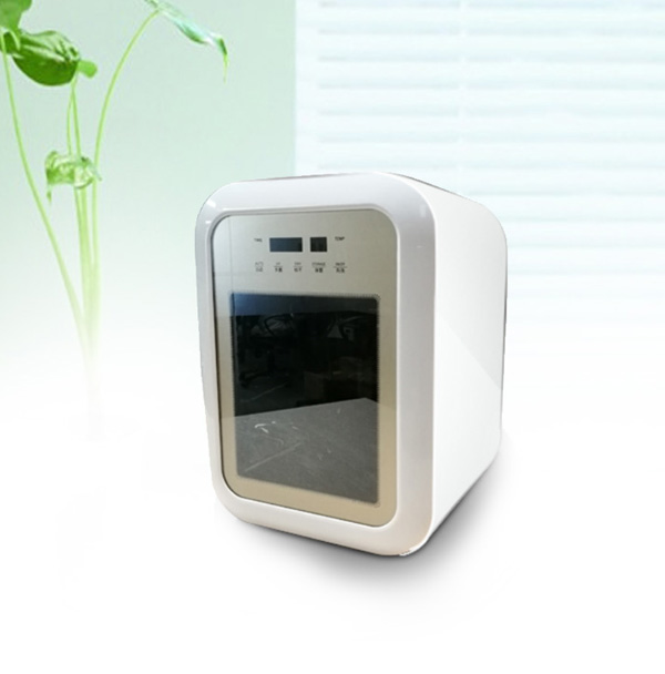 咪樂爾UVC紫外線加烘干消毒器.jpg 咪樂爾UVC紫外線加烘干消毒器.jpg