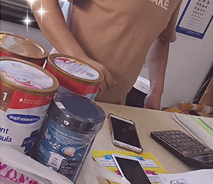  �в��̷��T��K��չʾ