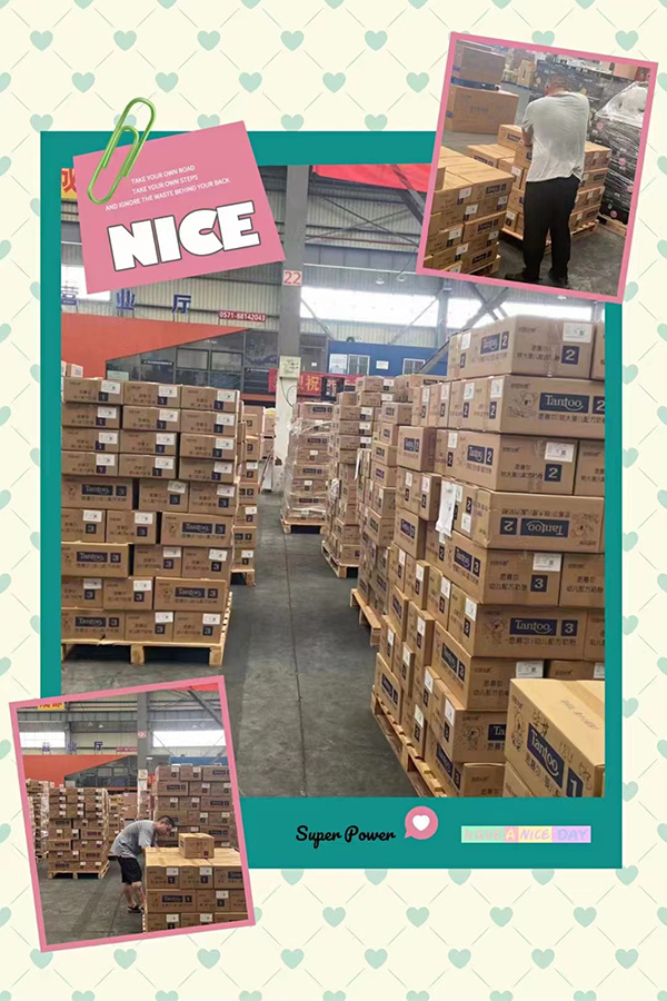 坦圖奶粉發(fā)貨現(xiàn)場(chǎng).jpg 坦圖奶粉發(fā)貨現(xiàn)場(chǎng).jpg