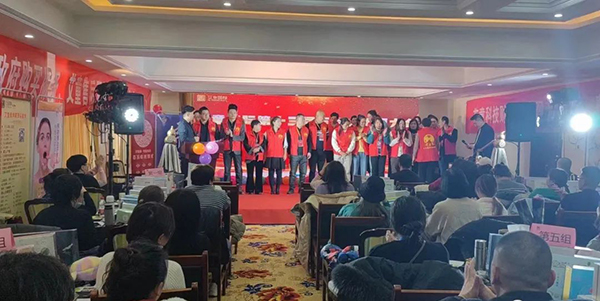 艾童國(guó)際第十三屆五臺(tái)山祈福大會(huì)5.jpg 艾童國(guó)際第十三屆五臺(tái)山祈福大會(huì)5.jpg