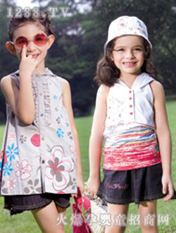 �����ļ�Ůͯ�r���b