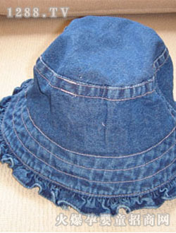 б�y�޲�Ů?hu��)��? title=