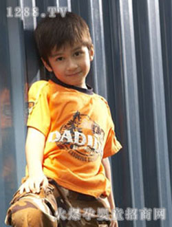 �������SɫT��