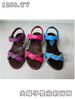 �����Õr(sh��)�b��Ьǧ�ϻ�C03