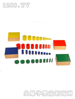 ���ݲ�ɫ�A��