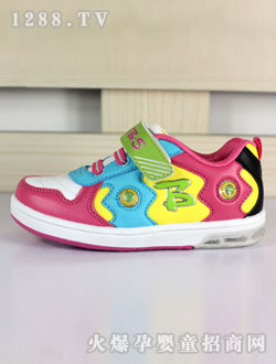 ������Ůͯ�\��Ь