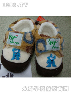 麗嬰房海寶yinge鞋