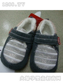麗嬰房深藍(lán)白條yinge鞋