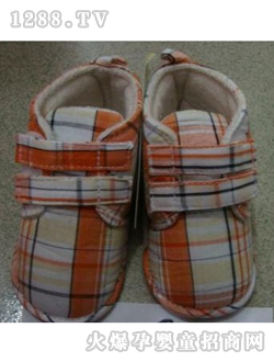 麗嬰房花布yinge鞋