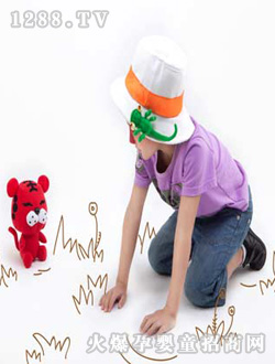 С�������ɫ���e����