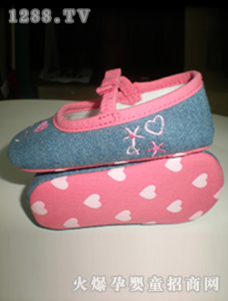 ��؈֮����ɫyinge��Ь