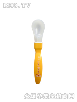 ���׃����zܛ�|����