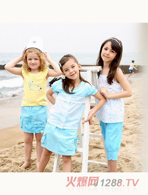 �옷(l��)���R�ɐ�(��i)Ůͯ�b