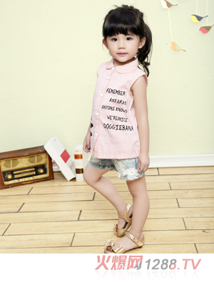 С���ͼ{Ů�����ļ��r�����b