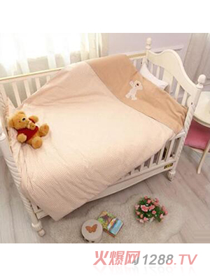 �����½����ЙC�޲����󿗱���yingyeͯ��Ʒyoue�@�����C��ͯ��