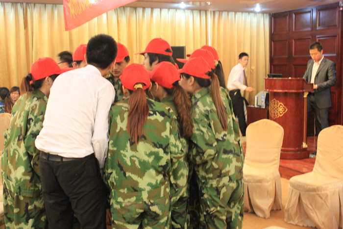 超人之路極限潛能特訓(xùn)營(yíng)之風(fēng)雨同舟